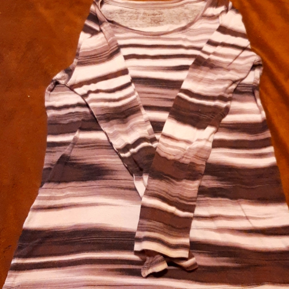 Daisy Fuentes long sleeve shirt Size: S/CH